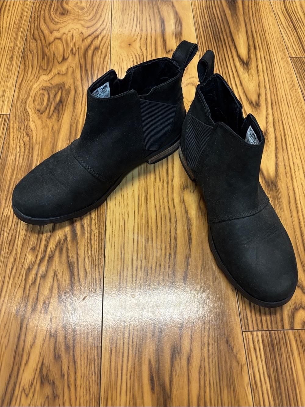 Women’s Sorel Emelie Chelsea boot size 7